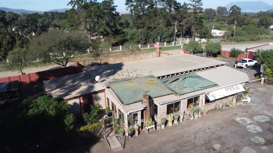 4 Bedroom Property for Sale in Morning Star Western Cape